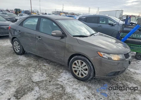 2010 Kia Forte Ex z USA, uszkodzony, nr VIN KNAFU4A22A5817512